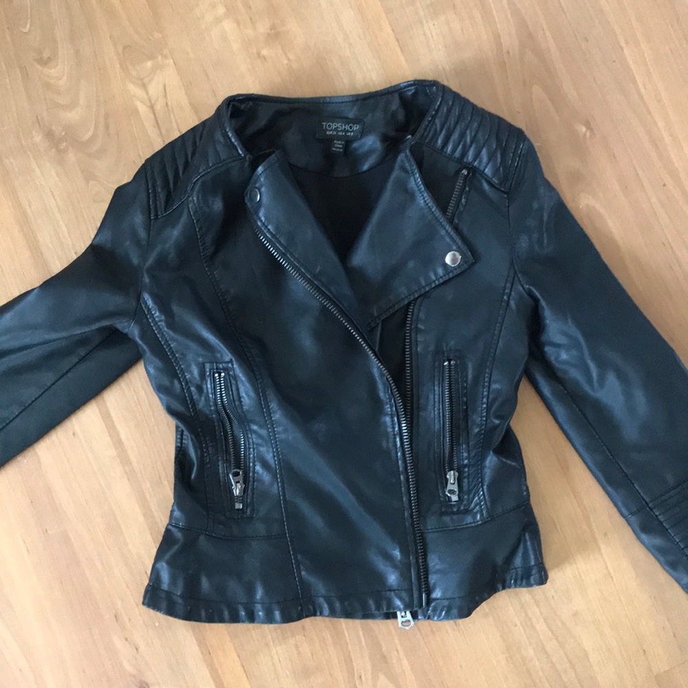 Topshop faux leather jacket size US 4